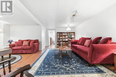 205 Renfrew Avenue West Renfrew ON K7V 2Y4