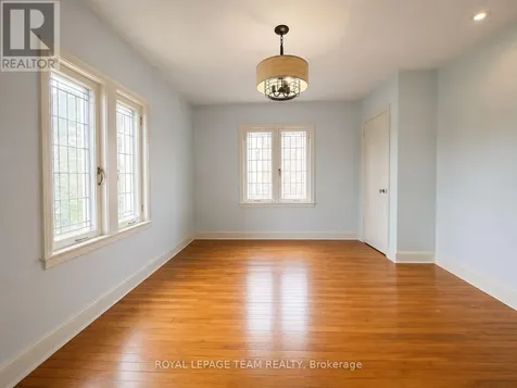 84 Riverdale Avenue Ottawa ON K1S 1R2