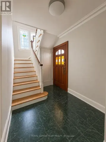 84 Riverdale Avenue Ottawa ON K1S 1R2