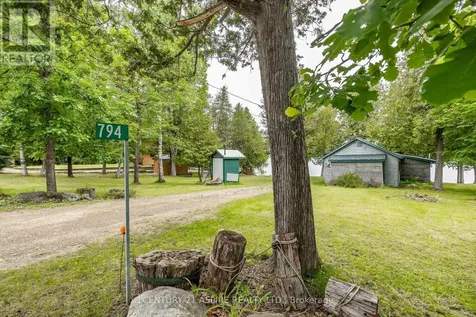 794 Forest Park Road Laurentian Valley ON K8A 6W2