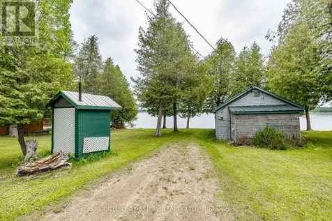 794 Forest Park Road Laurentian Valley ON K8A 6W2