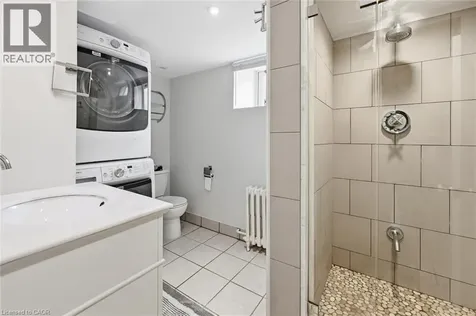 81 Carrick Avenue Hamilton ON L8M 2W4