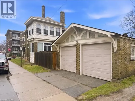 81 Carrick Avenue Hamilton ON L8M 2W4