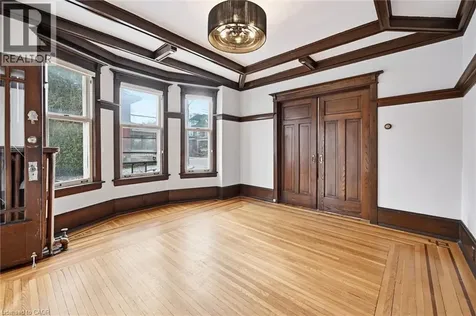 81 Carrick Avenue Hamilton ON L8M 2W4