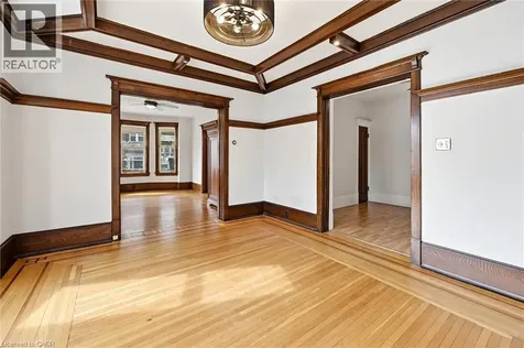 81 Carrick Avenue Hamilton ON L8M 2W4