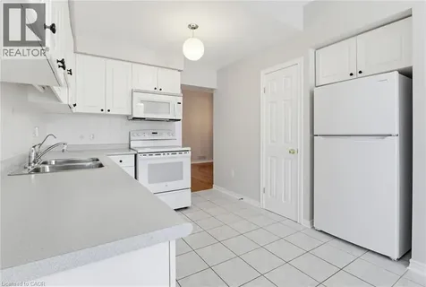 34 Greentrail Drive Mount Hope ON L0R 1W0