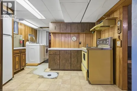 2117 Edinburgh Drive Burlington ON L7R 2C8