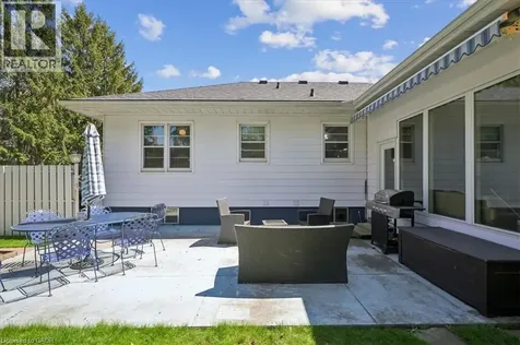 2117 Edinburgh Drive Burlington ON L7R 2C8