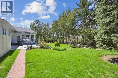 2117 Edinburgh Drive Burlington ON L7R 2C8