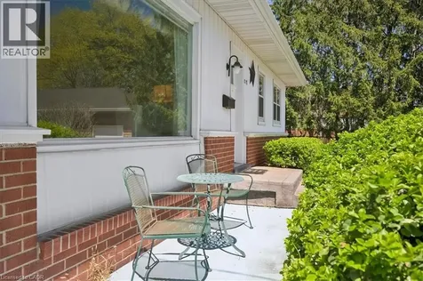 2117 Edinburgh Drive Burlington ON L7R 2C8