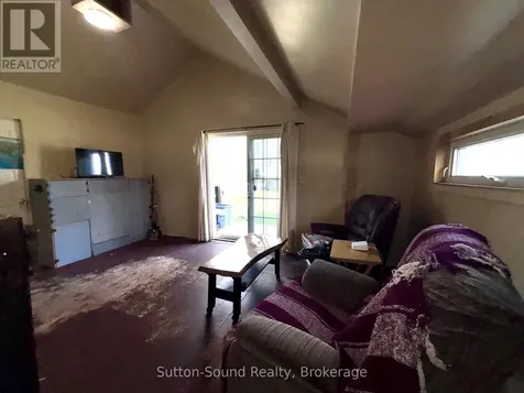 486 Elizabeth Street South Bruce Peninsula ON N0H 1P0