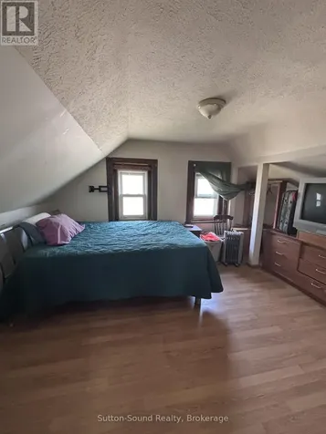 486 Elizabeth Street South Bruce Peninsula ON N0H 1P0