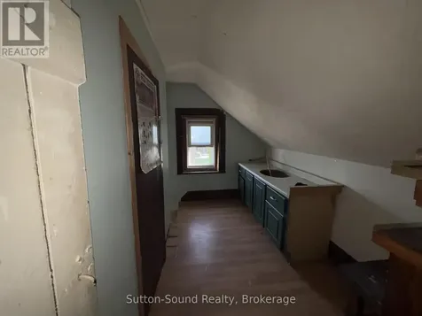 486 Elizabeth Street South Bruce Peninsula ON N0H 1P0