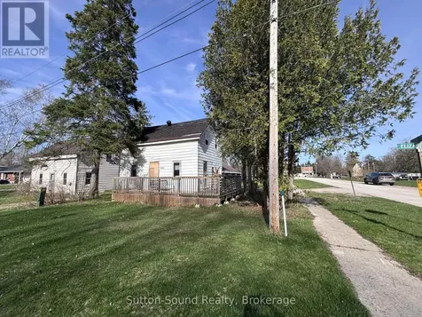 486 Elizabeth Street South Bruce Peninsula ON N0H 1P0