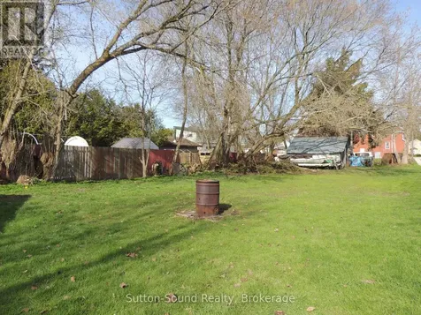 486 Elizabeth Street South Bruce Peninsula ON N0H 1P0