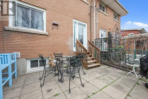 144 Viewmount Drive Ottawa ON K2G 3B7
