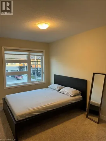 897 Robert Ferrie Drive Kitchener ON N2R 0P2