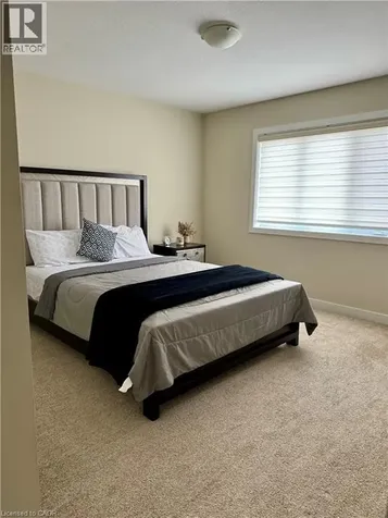 897 Robert Ferrie Drive Kitchener ON N2R 0P2