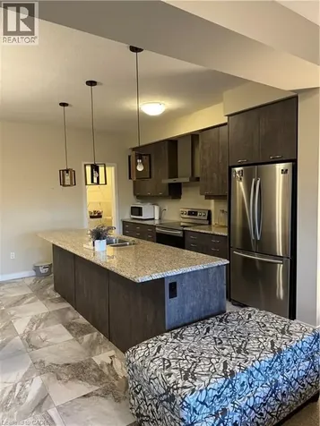 897 Robert Ferrie Drive Kitchener ON N2R 0P2