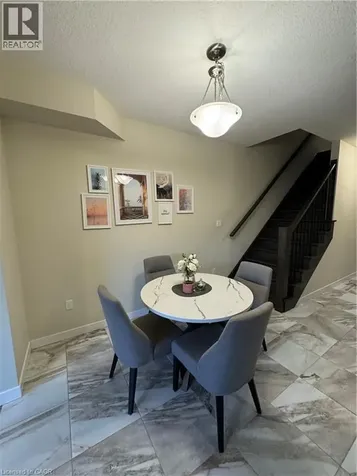 897 Robert Ferrie Drive Kitchener ON N2R 0P2