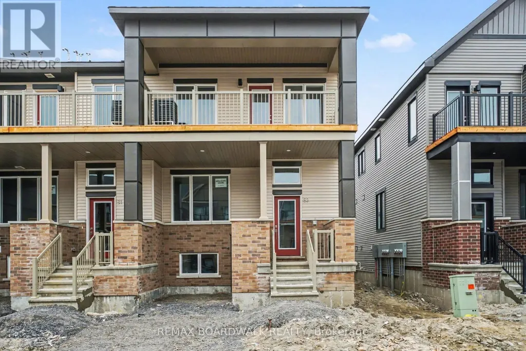 83 Ryan Reynolds Way Ottawa ON K4A 5T4