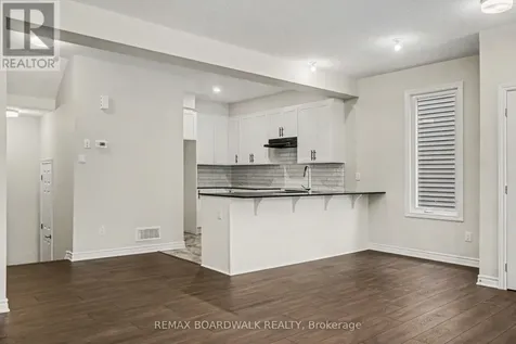 83 Ryan Reynolds Way Ottawa ON K4A 5T4