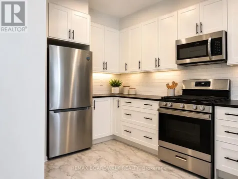 83 Ryan Reynolds Way Ottawa ON K4A 5T4