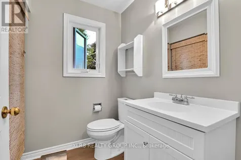 12 John Sidney Crescent Ottawa ON K2S 1J7