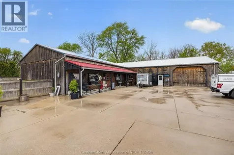 425 Park West Avenue Chatham ON N7M 1W6