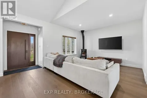 9304 Perth Road Rideau Lakes ON K0G 1X0