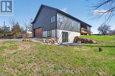 9304 Perth Road Rideau Lakes ON K0G 1X0