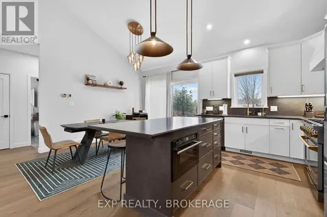 9304 Perth Road Rideau Lakes ON K0G 1X0