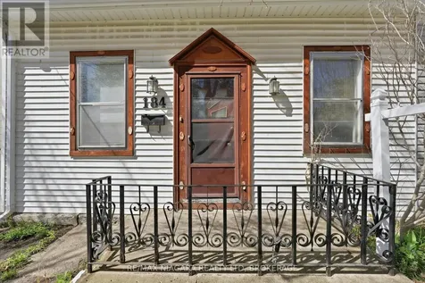 184 Wellington Street Brantford ON N3S 3Y9