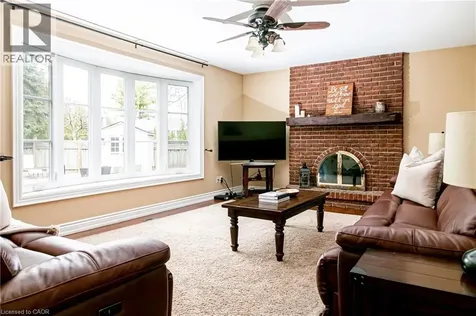 1577 Old Spar Court Mississauga ON L5J 1B4