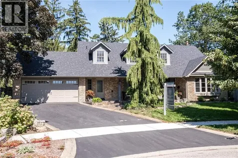 1577 Old Spar Court Mississauga ON L5J 1B4