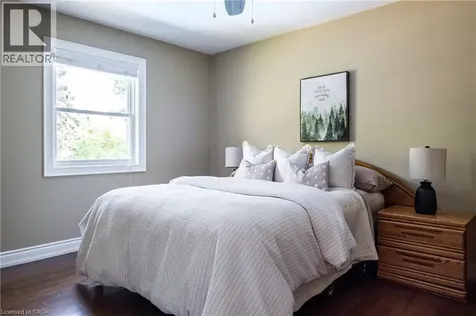1577 Old Spar Court Mississauga ON L5J 1B4