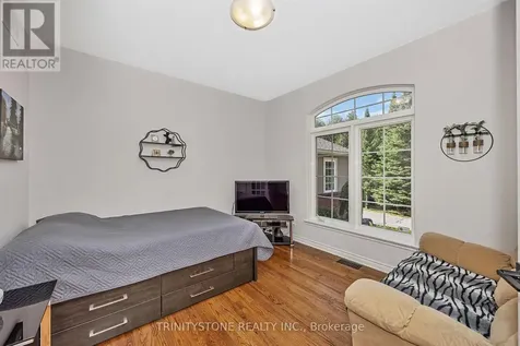 36 Sawgrass Circle Ottawa ON K0A 1B0