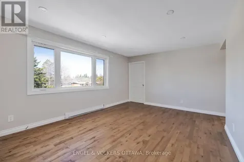 1311 S Avenue Ottawa ON K1G 0C4