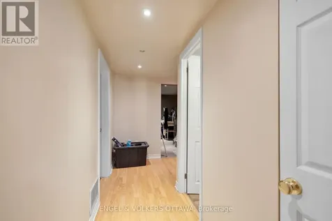 1311 S Avenue Ottawa ON K1G 0C4
