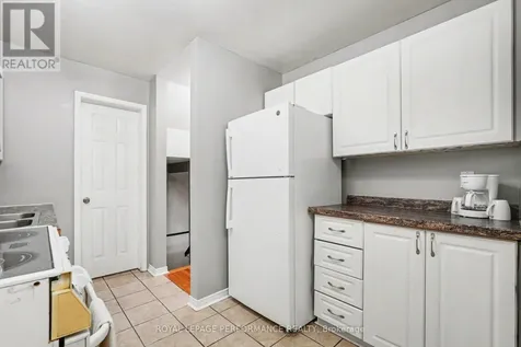 606 Tanguay Court Ottawa ON K2L 3X3