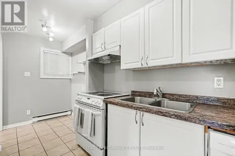 606 Tanguay Court Ottawa ON K2L 3X3