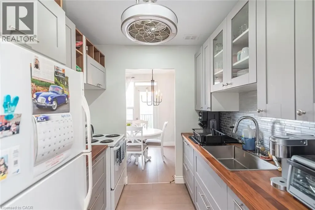 222 Concession Street Hamilton ON L9A 1B1
