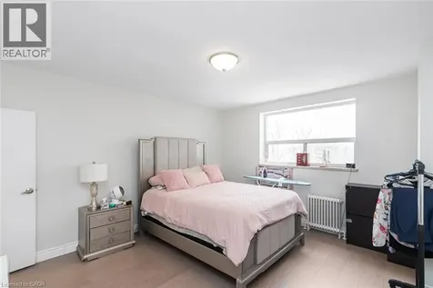 222 Concession Street Hamilton ON L9A 1B1