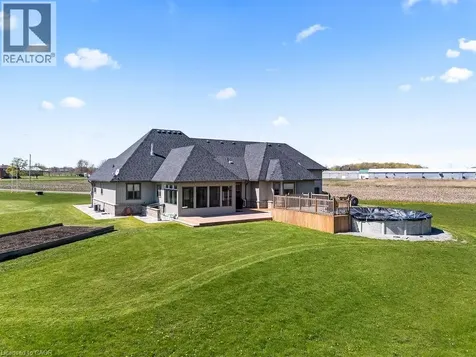 3265 Mountain Road Beamsville ON L0R 1B2