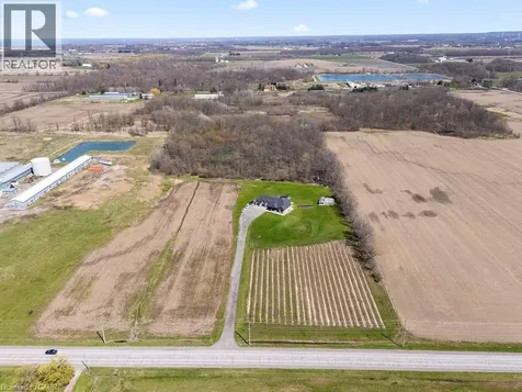 3265 Mountain Road Beamsville ON L0R 1B2