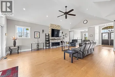 3265 Mountain Road Beamsville ON L0R 1B2