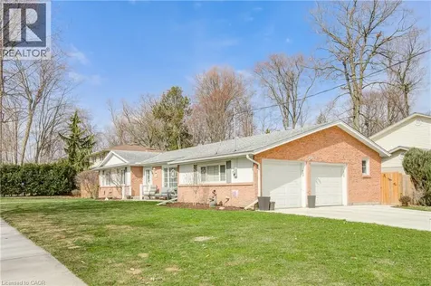 186 Shuh Avenue Kitchener ON N2A 1H6