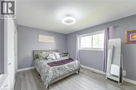 186 Shuh Avenue Kitchener ON N2A 1H6