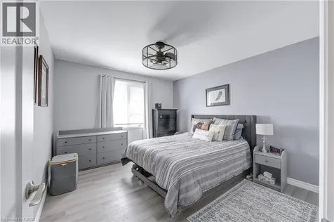 186 Shuh Avenue Kitchener ON N2A 1H6