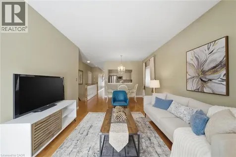 46 Manitoulin Trail Hamilton ON L9B 2X8